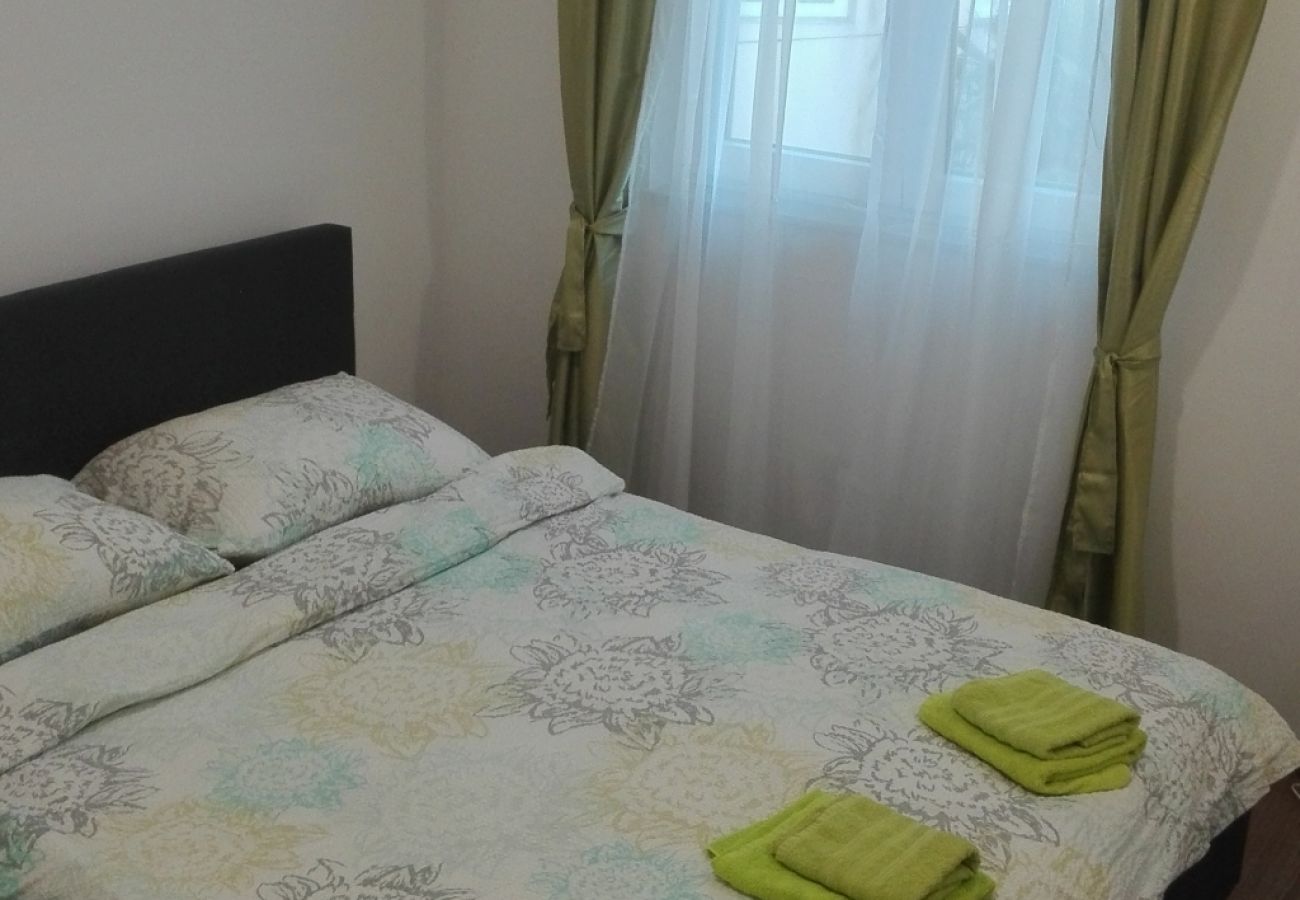 Apartamento en Šibenik-Brodarica - Apartamento en Brodarica con Seaview, Balcón, Acondicionador, WIFI (4731-5)