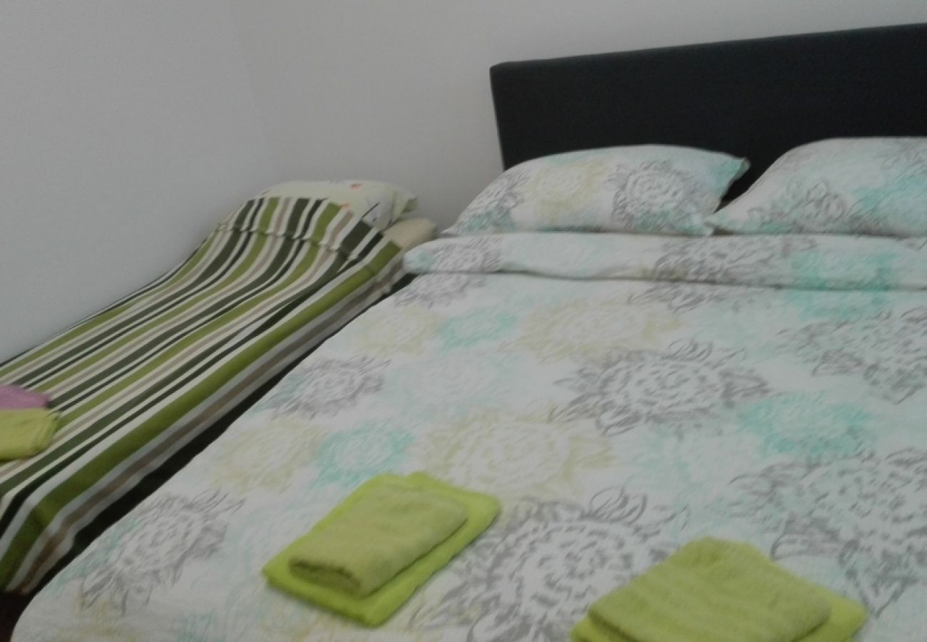 Apartamento en Šibenik-Brodarica - Apartamento en Brodarica con Seaview, Balcón, Acondicionador, WIFI (4731-5)