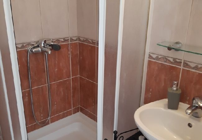 Estudio en Brela - Apartamento Estudio en Brela con Acondicionador, WIFI (4962-2) Estudio en Brela - Apartamento Estudio en Brela con Acondicionador, WIFI (4962-2)