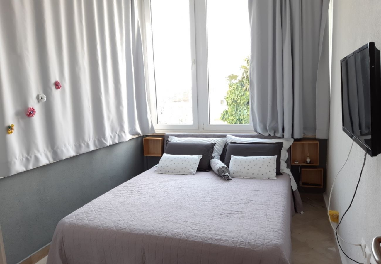 Apartamento en Brela - Apartamento en Brela con Seaview, Balcón, Acondicionador, WIFI (4962-3)