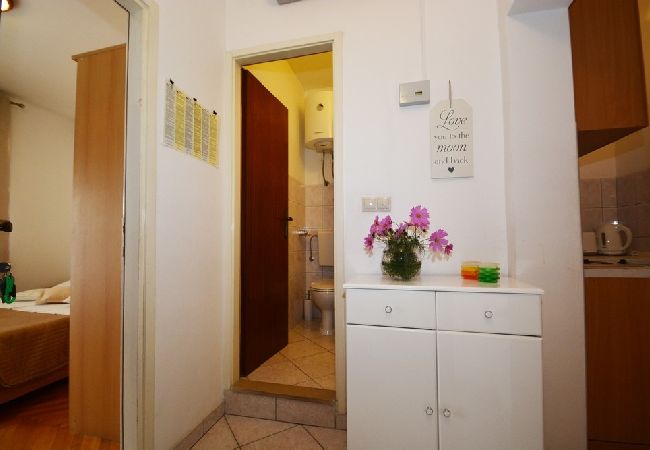 Apartamento en Duce - Apartamento en Duće con Seaview, Terraza, Acondicionador, WIFI (4969-1) Apartamento en Duce - Apartamento en Duće con Seaview, Terraza, Acondicionador, WIFI (4969-1)