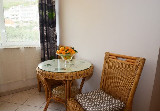 Apartamento en Duce - Apartamento en Duće con Seaview, Terraza, Acondicionador, WIFI (4969-1) Apartamento en Duce - Apartamento en Duće con Seaview, Terraza, Acondicionador, WIFI (4969-1)
