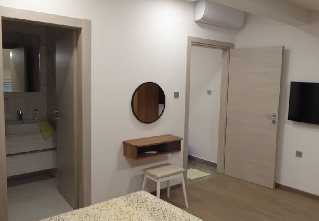 Apartamento en Crikvenica - Apartamento en Crikvenica con Seaview, Balcón, Acondicionador, WIFI (4973-1) Apartamento en Crikvenica - Apartamento en Crikvenica con Seaview, Balcón, Acondicionador, WIFI (4973-1)