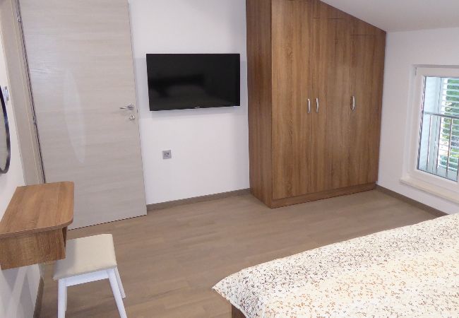 Apartamento en Crikvenica - Apartamento en Crikvenica con Seaview, Balcón, Acondicionador, WIFI (4973-1) Apartamento en Crikvenica - Apartamento en Crikvenica con Seaview, Balcón, Acondicionador, WIFI (4973-1)