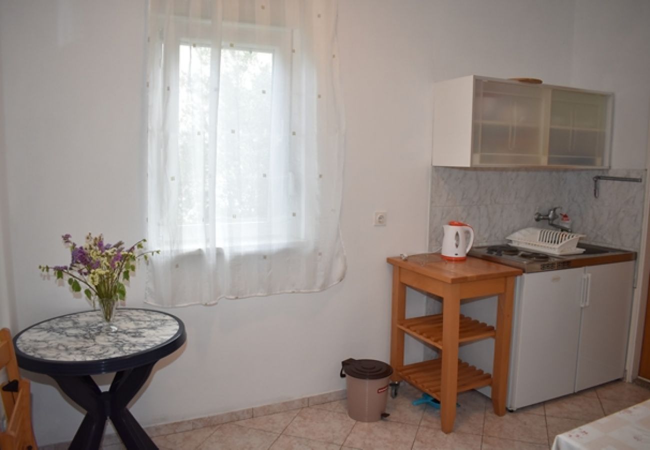 Apartamento en Drage - Apartamento en Drage con Terraza, Acondicionador, WIFI (5013-3)