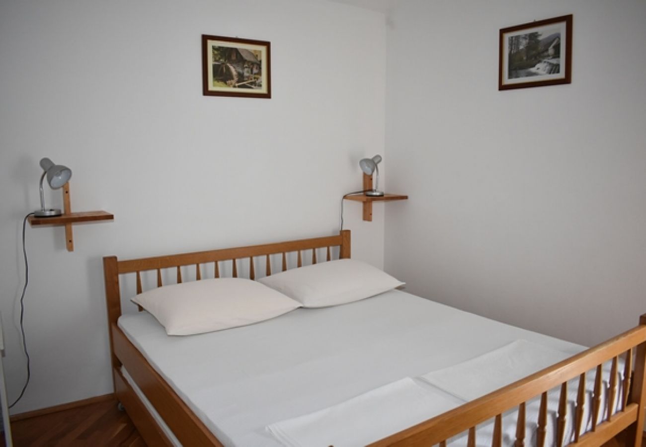 Apartamento en Drage - Apartamento en Drage con Terraza, Acondicionador, WIFI (5013-6)