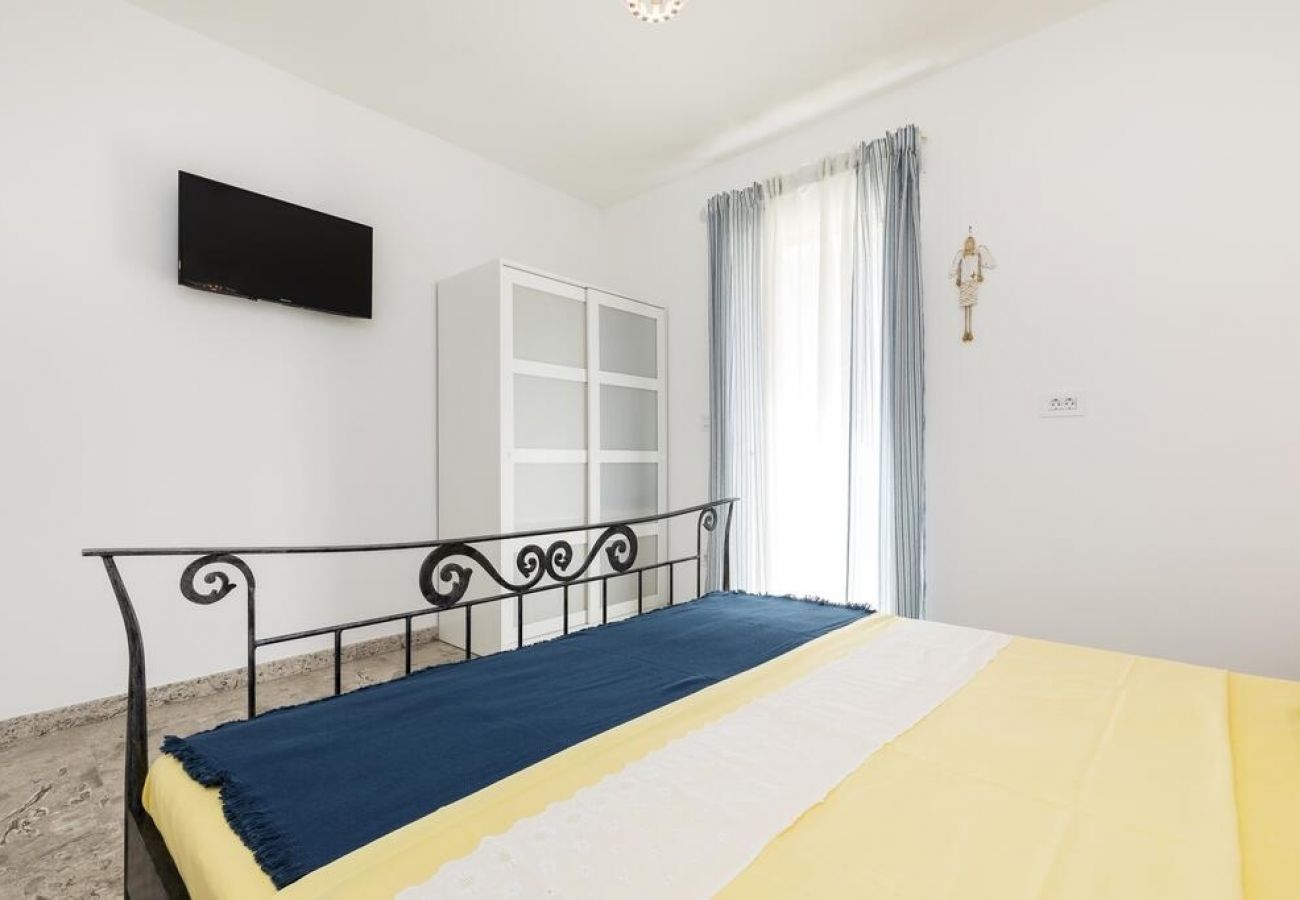 Apartamento en Mali Lošinj - Apartamento en Mali Lošinj con Seaview, Terraza, Acondicionador, WIFI (4927-1)