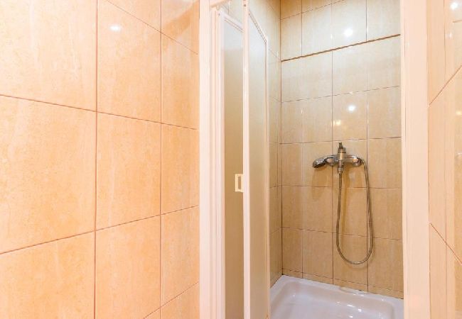 Apartamento en Štinjan - Apartamento en Štinjan con Seaview, Terraza, Acondicionador, WIFI (5018-1) Apartamento en Štinjan - Apartamento en Štinjan con Seaview, Terraza, Acondicionador, WIFI (5018-1)