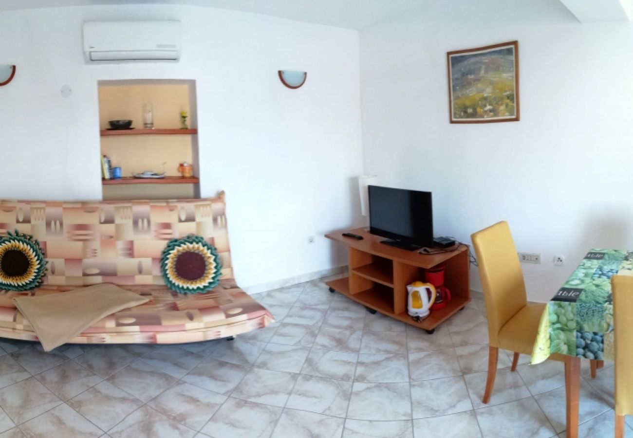 Apartamento en Funtana - Apartamento en Funtana con Terraza, Acondicionador, WIFI, Lavadora (4982-5)