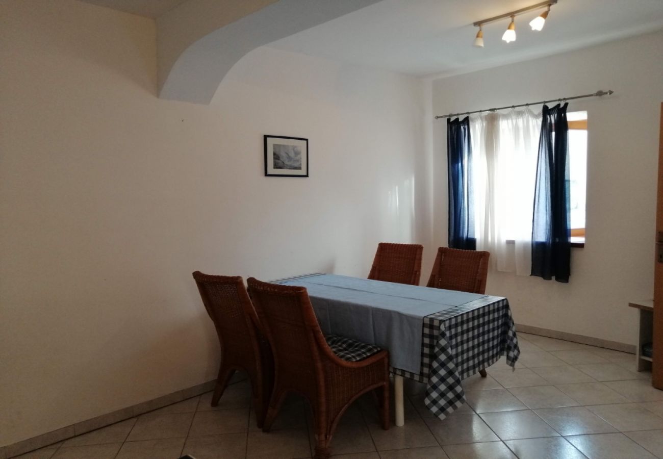 Apartamento en Funtana - Apartamento en Funtana con Terraza, Acondicionador, WIFI, Lavadora (4982-7)