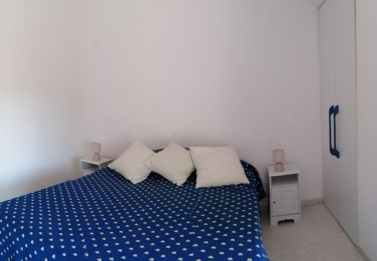 Apartamento en Funtana - Apartamento en Funtana con Balcón, Acondicionador, WIFI, Lavadora (4982-9)