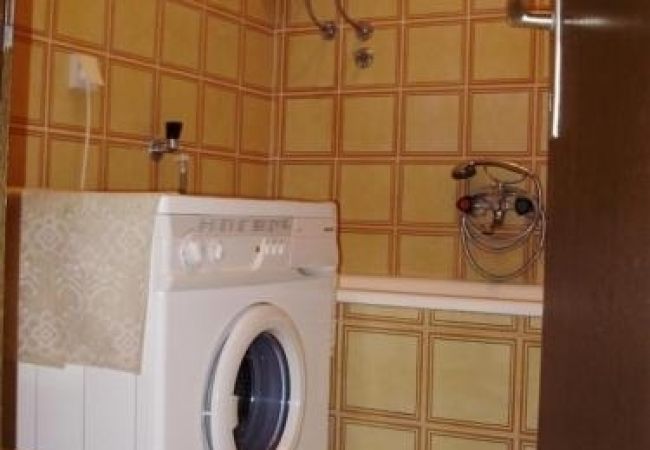 Apartamento en Stari Grad - Apartamento en Stari Grad (Hvar) con Terraza, Acondicionador, WIFI, Lavadora (5028-1) Apartamento en Stari Grad - Apartamento en Stari Grad (Hvar) con Terraza, Acondicionador, WIFI, Lavadora (5028-1)