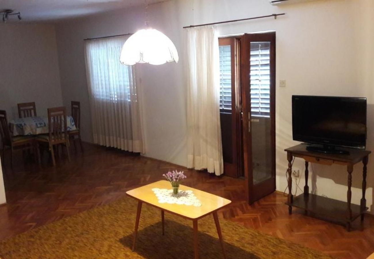 Apartamento en Stari Grad - Apartamento en Stari Grad (Hvar) con Terraza, Acondicionador, WIFI, Lavadora (5028-1)