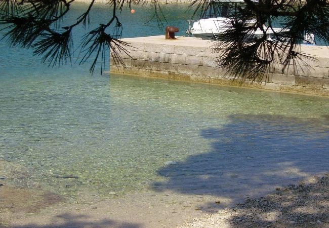 Apartamento en Mali Lošinj - Apartamento en Mali Lošinj con Terraza, Acondicionador, WIFI, Lavadora (4913-3) Apartamento en Mali Lošinj - Apartamento en Mali Lošinj con Terraza, Acondicionador, WIFI, Lavadora (4913-3)