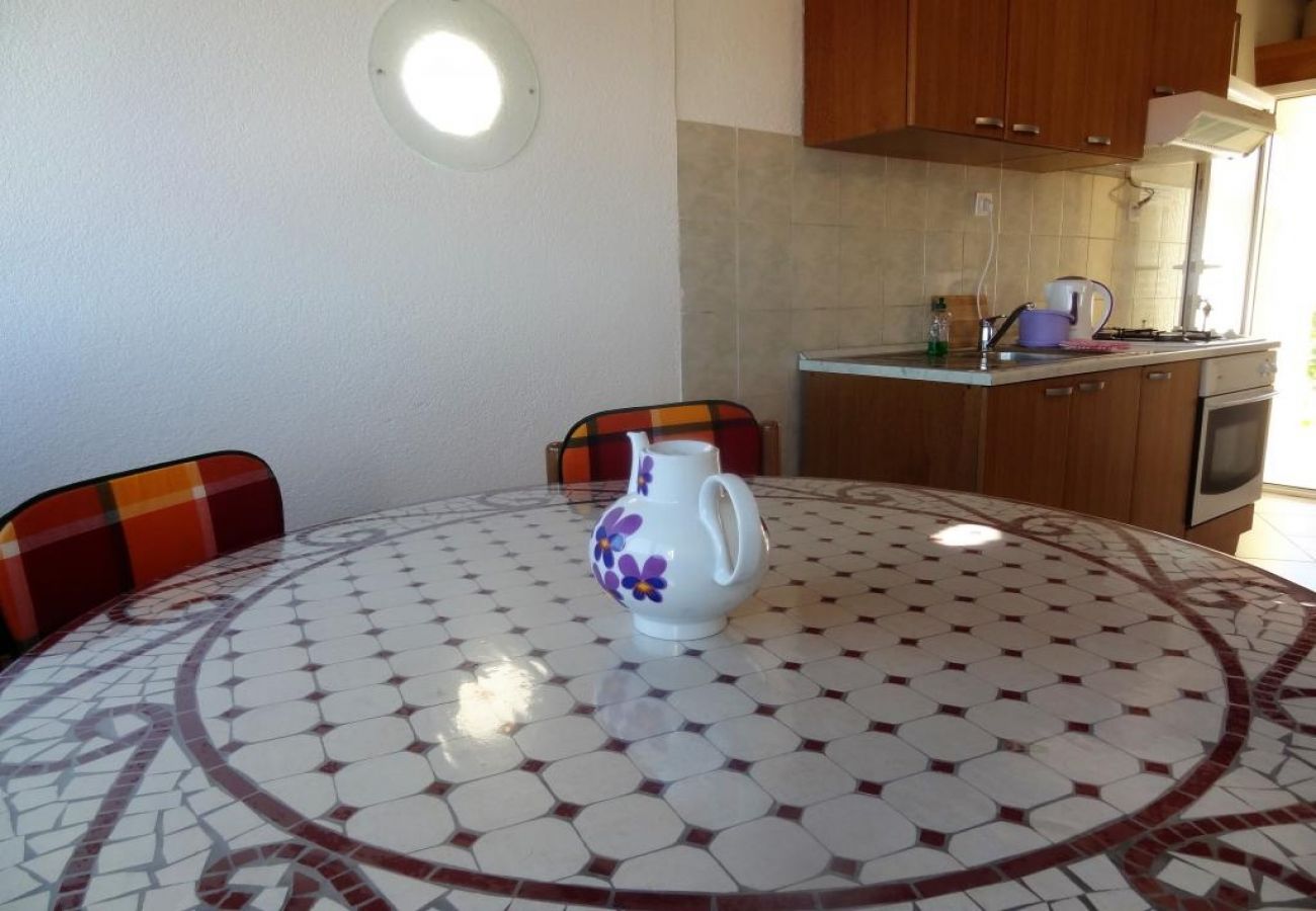 Apartamento en Okrug Gornji - Apartamento en Okrug Gornji con Seaview, Terraza, Acondicionador, WIFI (5046-3)