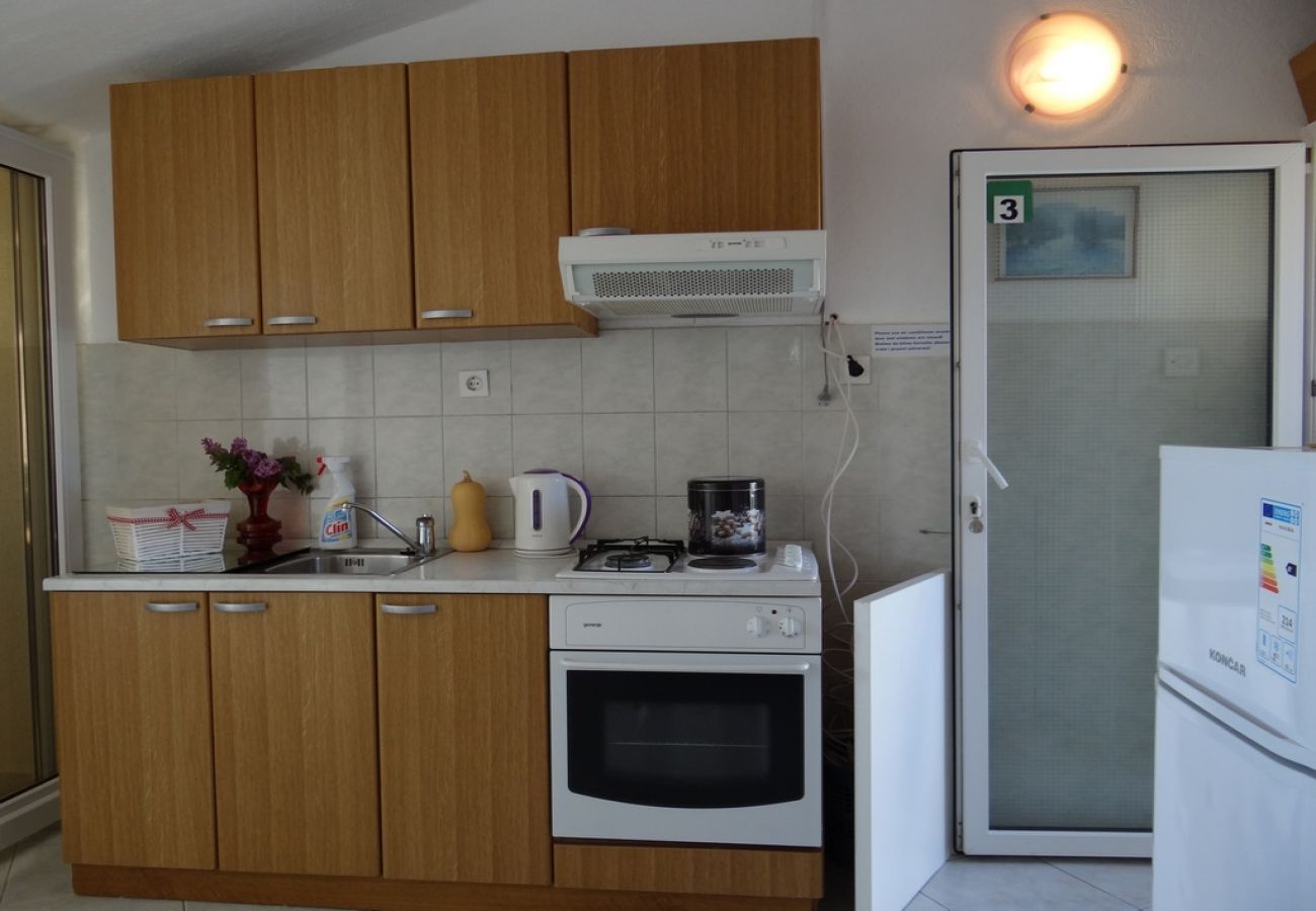 Apartamento en Okrug Gornji - Apartamento en Okrug Gornji con Seaview, Terraza, Acondicionador, WIFI (5046-3)