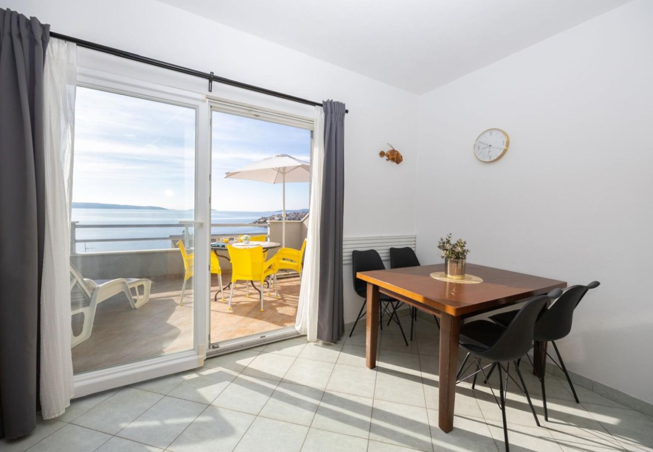Apartamento en Okrug Gornji - Apartamento en Okrug Gornji con Seaview, Terraza, Acondicionador, WIFI (5049-3)