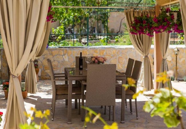 Estudio en Trogir - Apartamento Estudio en Trogir con Terraza, Acondicionador, WIFI, Lavadora (5058-2) Estudio en Trogir - Apartamento Estudio en Trogir con Terraza, Acondicionador, WIFI, Lavadora (5058-2)