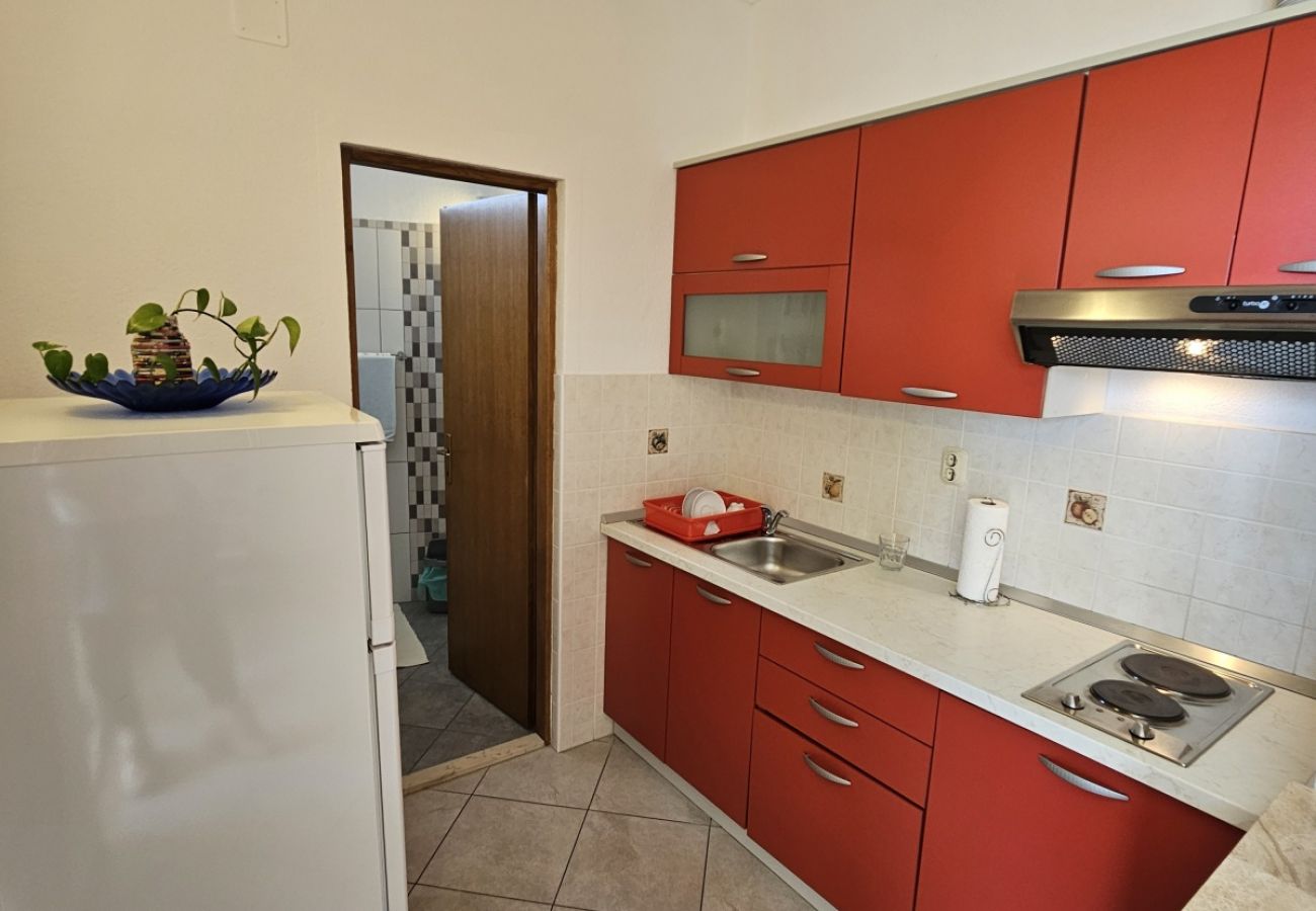 Apartamento en Duce - Apartamento en Duće con Seaview, Balcón, Acondicionador, WIFI (5067-5)