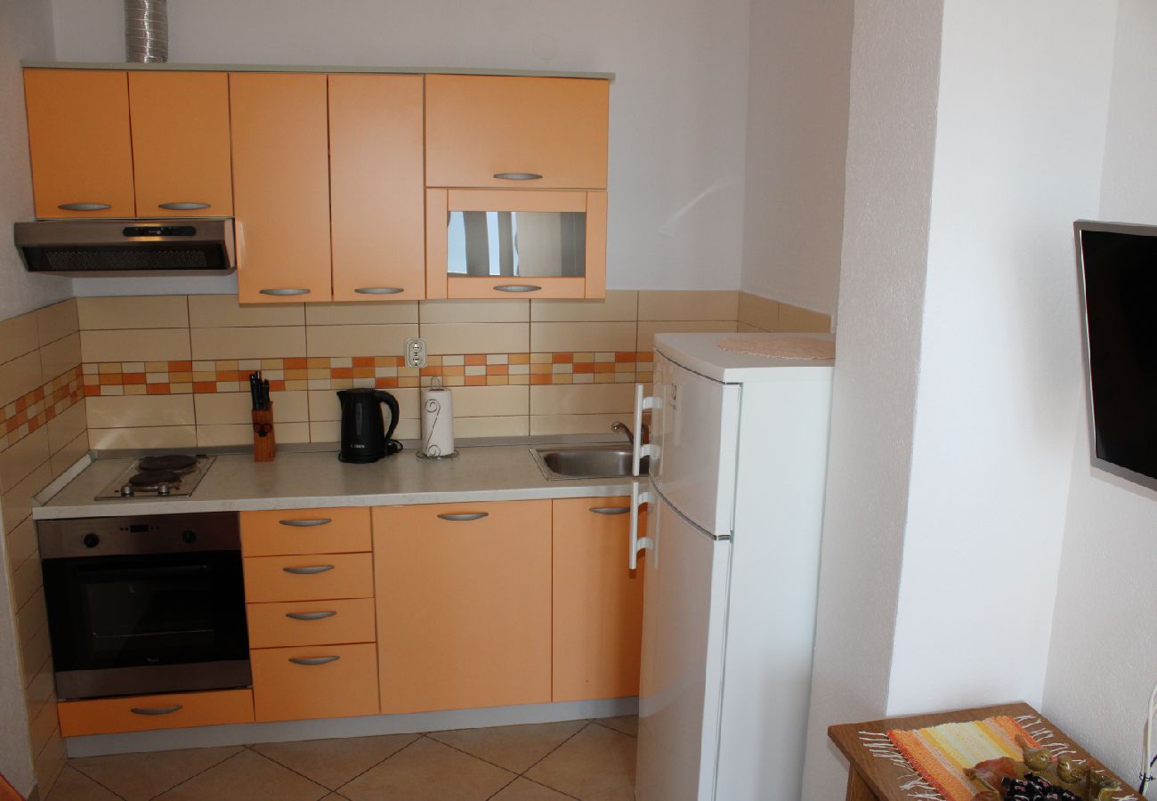 Apartamento en Duce - Apartamento en Duće con Seaview, Balcón, Acondicionador, WIFI (5067-4)