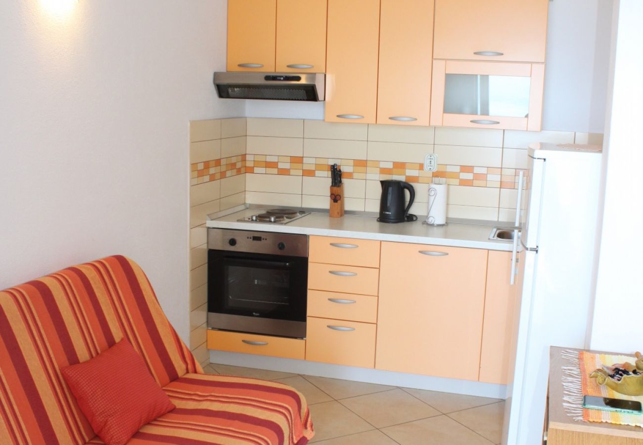 Apartamento en Duce - Apartamento en Duće con Seaview, Balcón, Acondicionador, WIFI (5067-4)