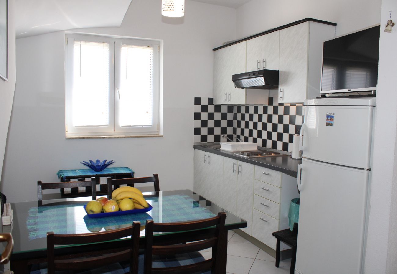 Apartamento en Duce - Apartamento en Duće con Seaview, Balcón, Acondicionador, WIFI (5067-2)