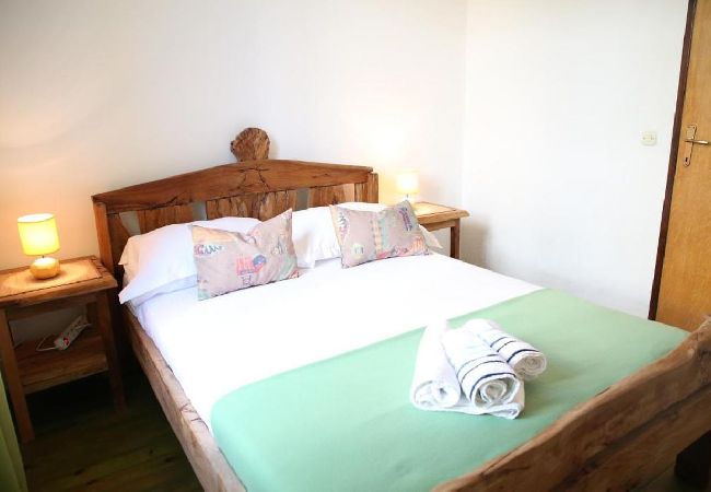 Apartamento en Trogir - Apartamento en Trogir con Seaview, Terraza, Acondicionador, WIFI (5065-1) Apartamento en Trogir - Apartamento en Trogir con Seaview, Terraza, Acondicionador, WIFI (5065-1)