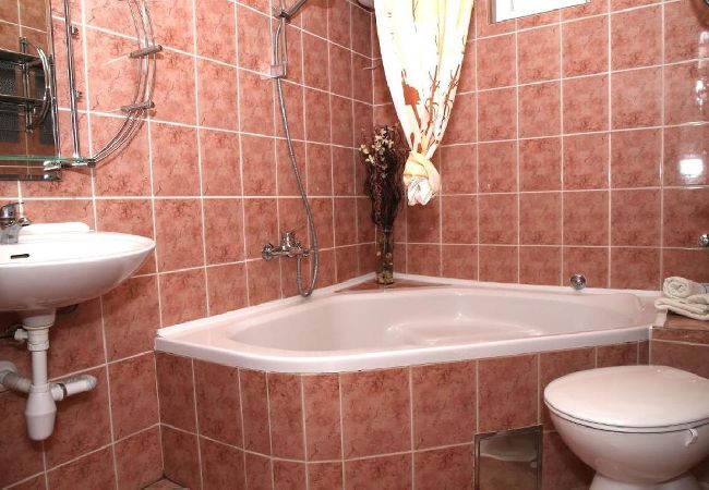 Apartamento en Trogir - Apartamento en Trogir con Seaview, Terraza, Acondicionador, WIFI (5065-1) Apartamento en Trogir - Apartamento en Trogir con Seaview, Terraza, Acondicionador, WIFI (5065-1)