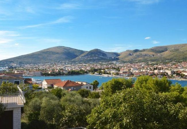 Apartamento en Trogir - Apartamento en Trogir con Seaview, Terraza, Acondicionador, WIFI (5065-1) Apartamento en Trogir - Apartamento en Trogir con Seaview, Terraza, Acondicionador, WIFI (5065-1)