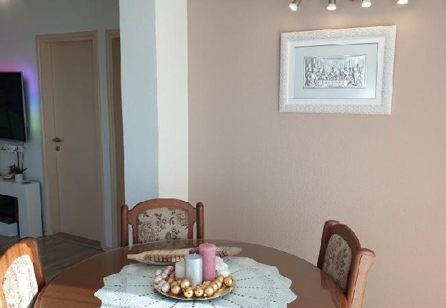 Apartamento en Duce - Apartamento en Duće con Seaview, Terraza, Acondicionador, WIFI (5063-1) Apartamento en Duce - Apartamento en Duće con Seaview, Terraza, Acondicionador, WIFI (5063-1)