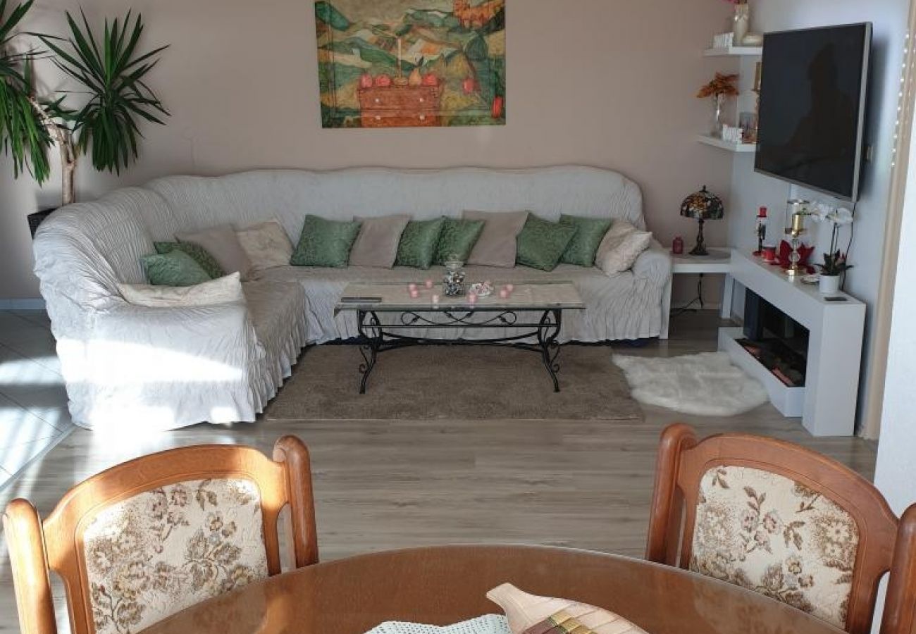 Apartamento en Duce - Apartamento en Duće con Seaview, Terraza, Acondicionador, WIFI (5063-1)