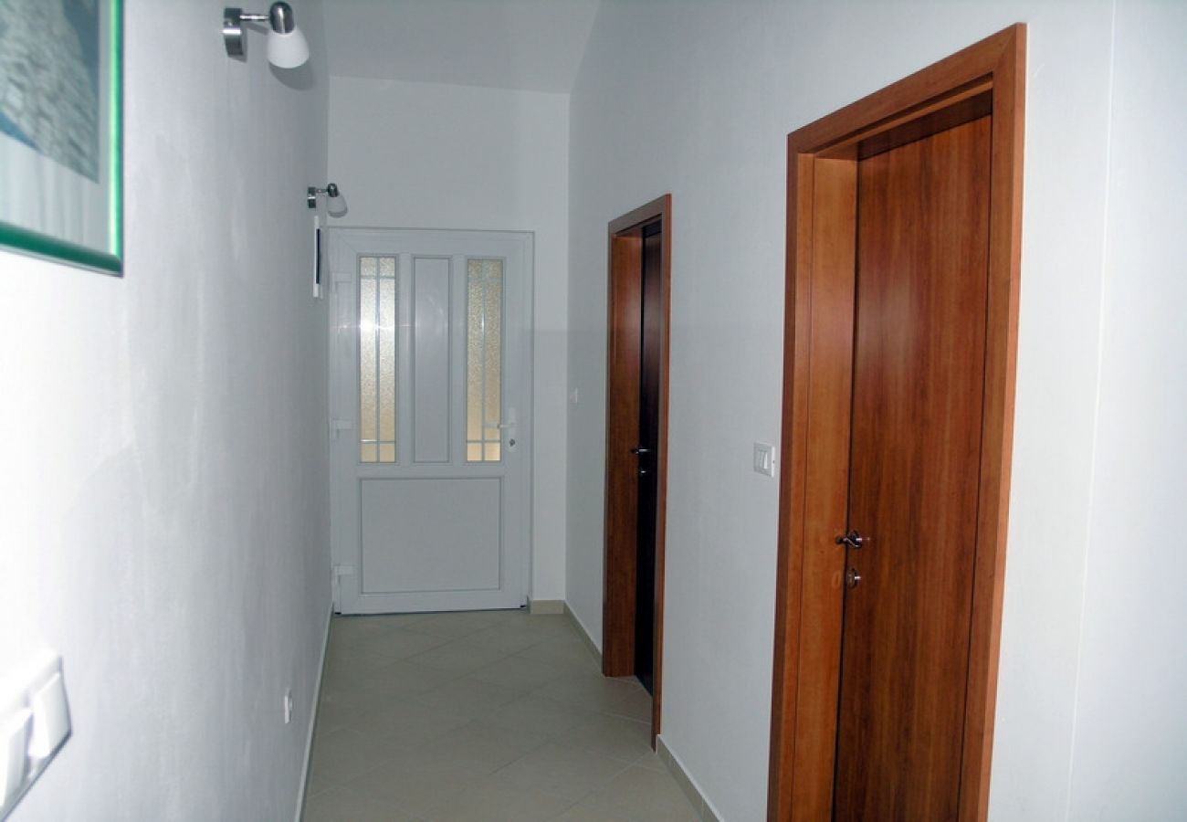 Apartamento en Okrug Gornji - Apartamento en Okrug Gornji con Seaview, Terraza, Acondicionador, WIFI (5069-4)