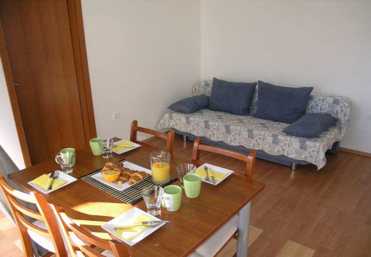 Apartamento en Okrug Gornji - Apartamento en Okrug Gornji con Seaview, Terraza, Acondicionador, WIFI (5069-1)