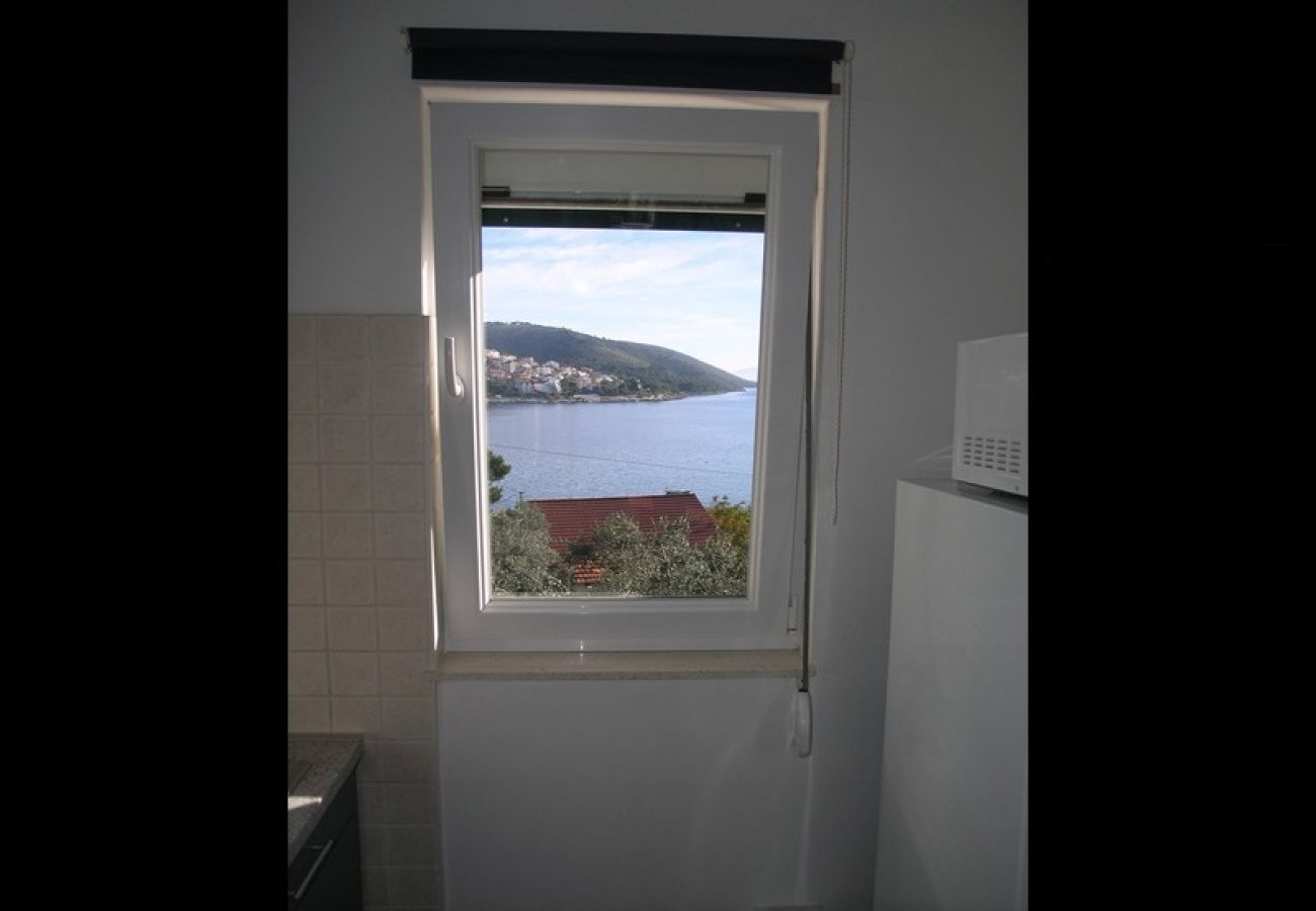 Apartamento en Okrug Gornji - Apartamento en Okrug Gornji con Seaview, Terraza, Acondicionador, WIFI (5069-1)