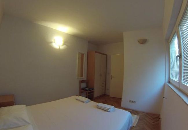 Apartamento en Duce - Apartamento en Duće con Balcón, Acondicionador, WIFI (5062-1) Apartamento en Duce - Apartamento en Duće con Balcón, Acondicionador, WIFI (5062-1)