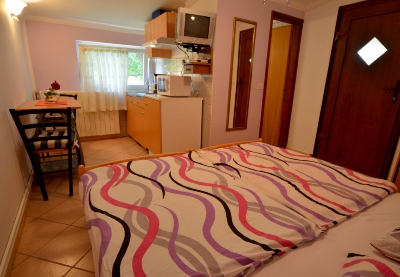 Estudio en Vrvari - Apartamento Estudio en Vrvari con Terraza, Acondicionador, WIFI, Lavadora (664-4)