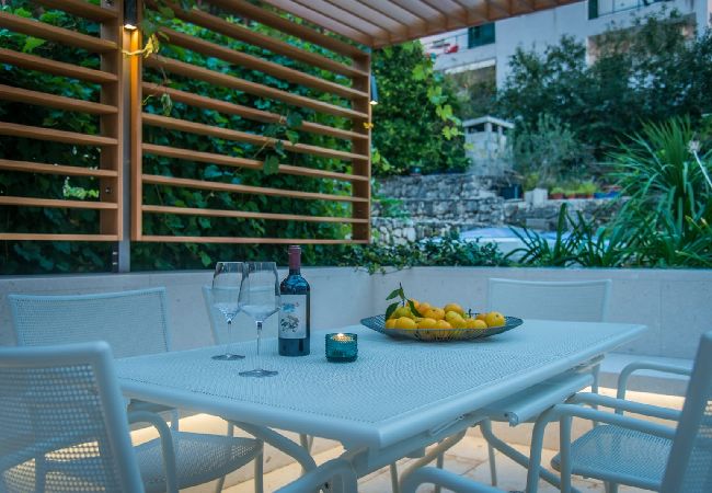 Apartamento en Brela - Apartamento en Brela con Seaview, Terraza, Acondicionador, WIFI (201-10) Apartamento en Brela - Apartamento en Brela con Seaview, Terraza, Acondicionador, WIFI (201-10)