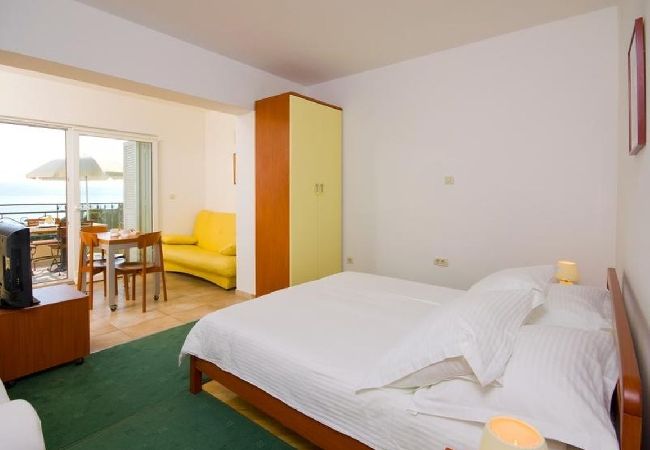 Estudio en Brela - Apartamento Estudio en Brela con Seaview, Terraza, Acondicionador, WIFI (201-8) Estudio en Brela - Apartamento Estudio en Brela con Seaview, Terraza, Acondicionador, WIFI (201-8)