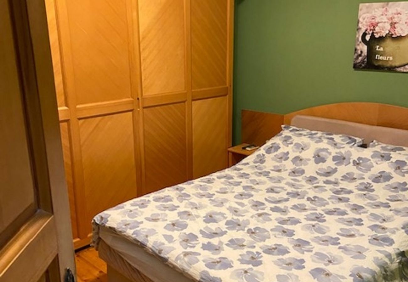 Apartamento en Sukošan - Apartamento en Sukošan con Balcón, Acondicionador, WIFI, Lavadora (5102-1)