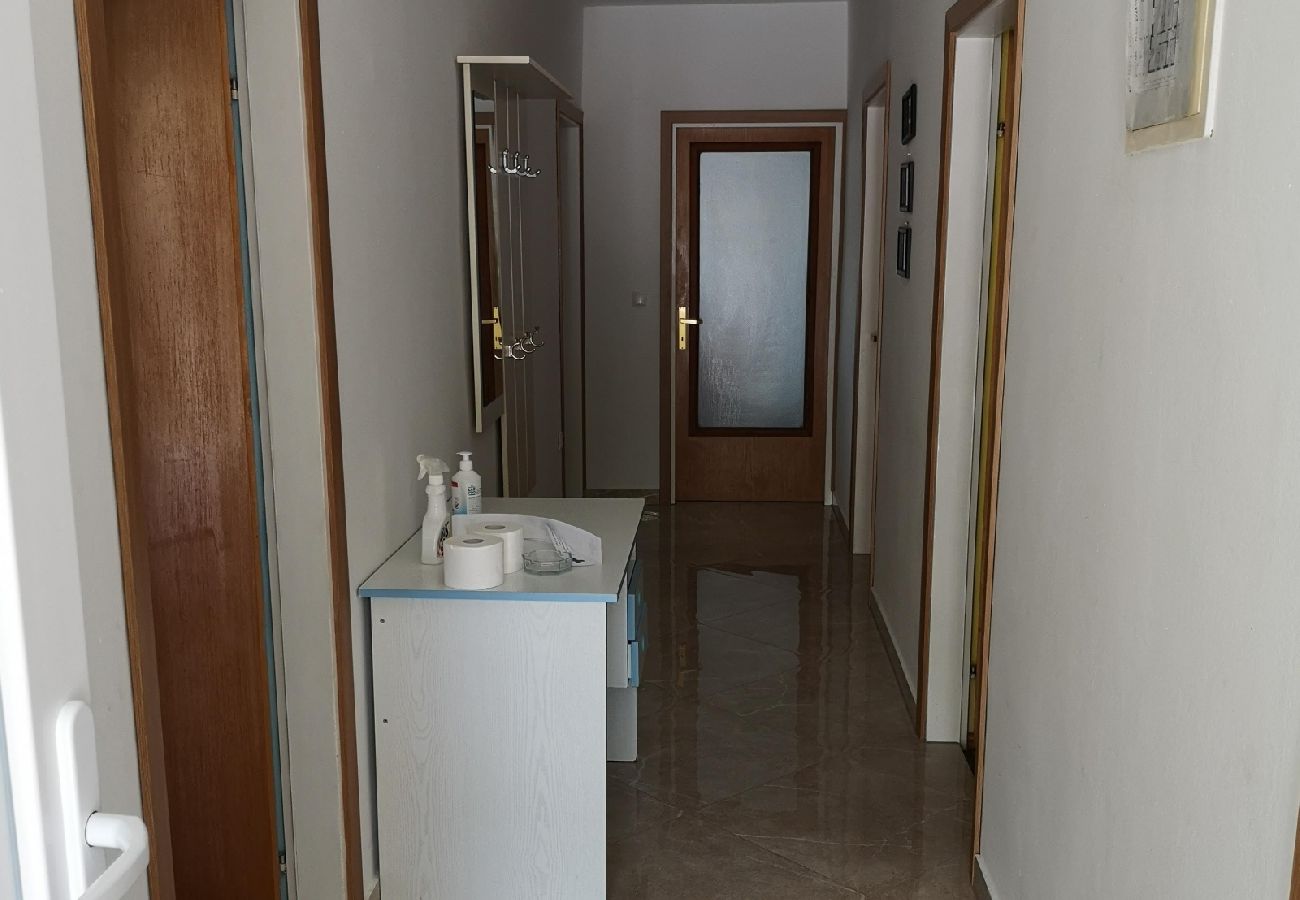 Apartamento en Lopar - Apartamento en Lopar con Seaview, Terraza, WIFI, Lavadora (593-1)