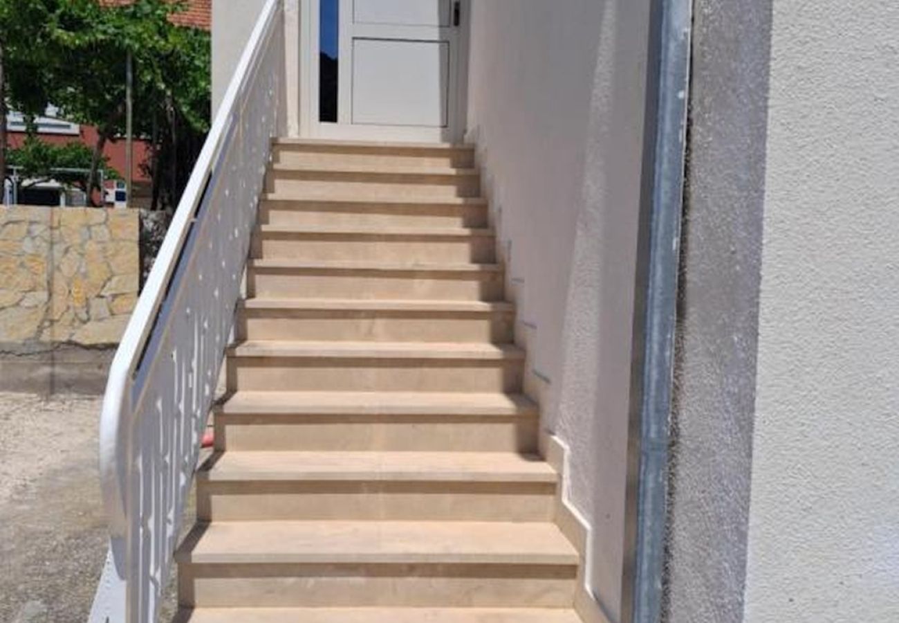 Apartamento en Vinišce - Apartamento en Vinišće con Seaview, Terraza, Acondicionador, WIFI (4752-1)