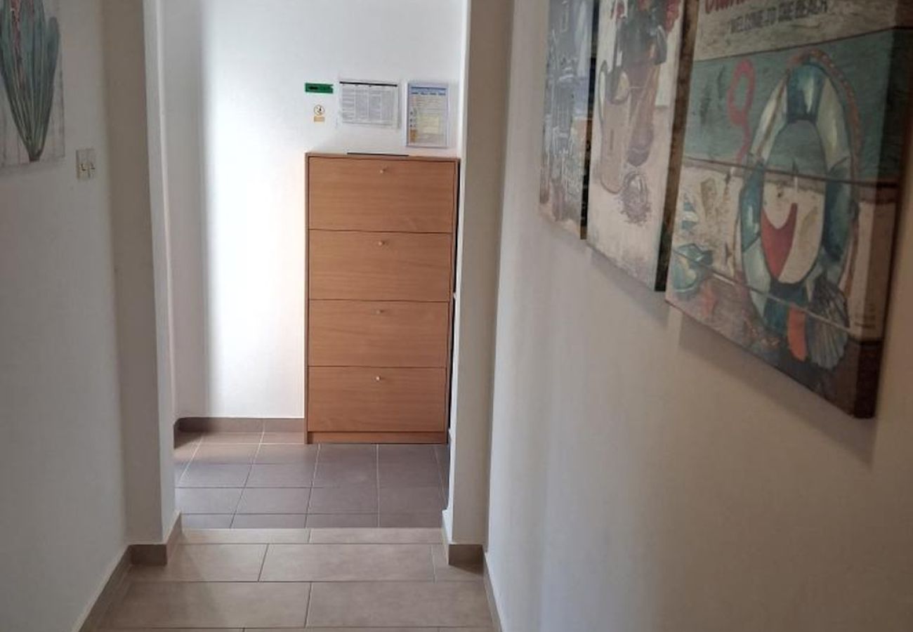 Apartamento en Vinišce - Apartamento en Vinišće con Seaview, Terraza, Acondicionador, WIFI (4752-1)