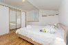 Apartamento en Kaštel Novi - Apartamento en Kaštel Novi con Seaview, Balcón, Acondicionador, WIFI (5110-1) Apartamento en Kaštel Novi - Apartamento en Kaštel Novi con Seaview, Balcón, Acondicionador, WIFI (5110-1)