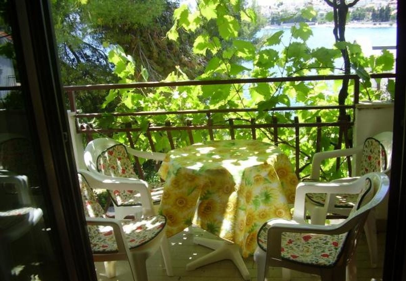 Apartamento en Okrug Gornji - Apartamento en Okrug Gornji con Seaview, Terraza, Acondicionador, WIFI (5106-4)