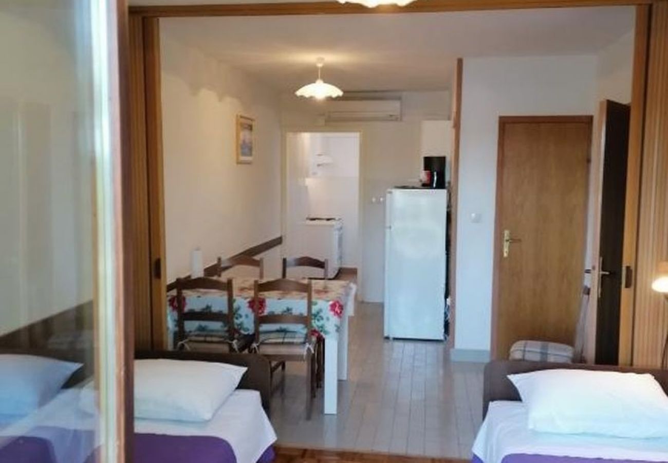 Apartamento en Okrug Gornji - Apartamento en Okrug Gornji con Seaview, Terraza, Acondicionador, WIFI (5106-3)