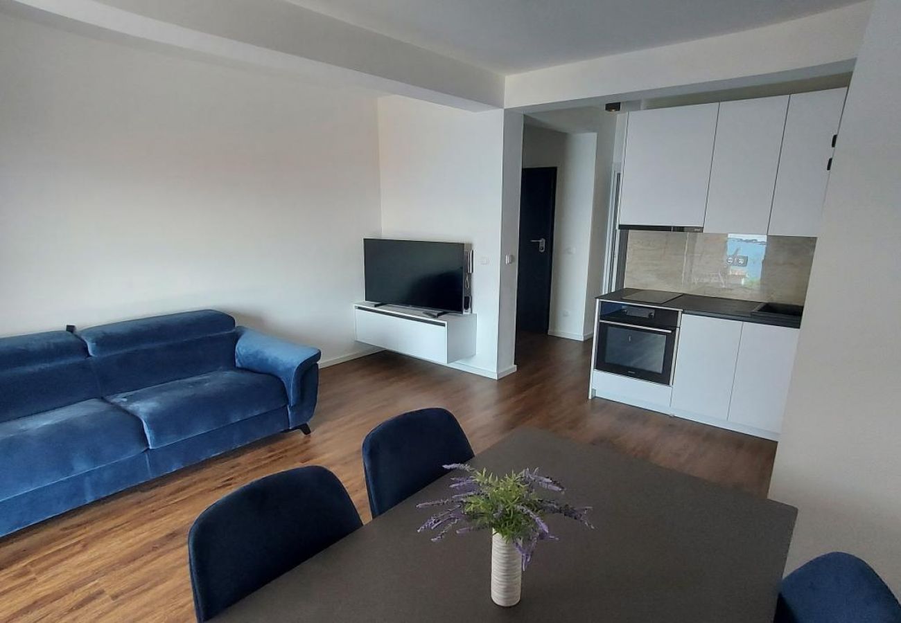 Apartamento en Lokva Rogoznica - Apartamento en Lokva Rogoznica con Seaview, Balcón, Acondicionador, WIFI (5118-6)