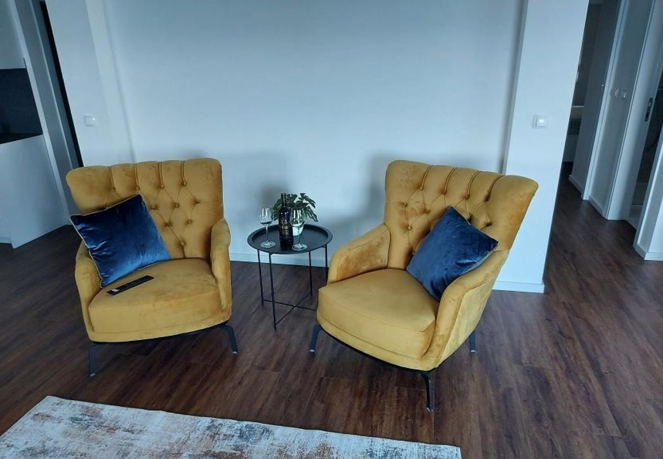 Apartamento en Lokva Rogoznica - Apartamento en Lokva Rogoznica con Seaview, Terraza, Acondicionador, WIFI (5118-2)