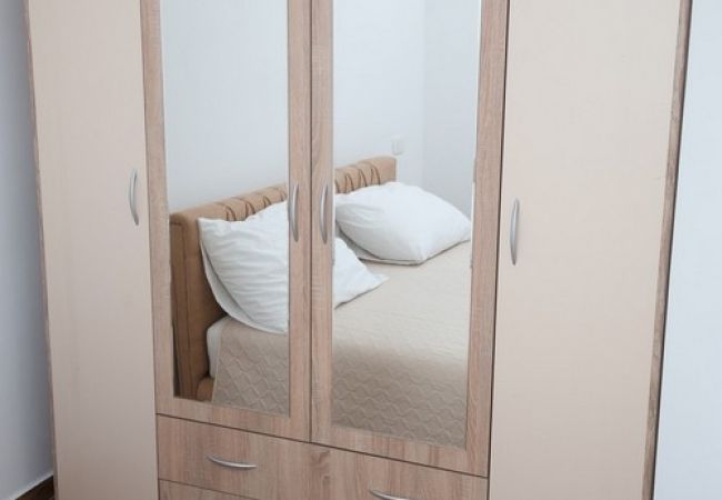 Apartamento en Podstrana - Apartamento en Podstrana-Sv.Martin con Seaview, Balcón, Acondicionador, WIFI (5117-7) Apartamento en Podstrana - Apartamento en Podstrana-Sv.Martin con Seaview, Balcón, Acondicionador, WIFI (5117-7)