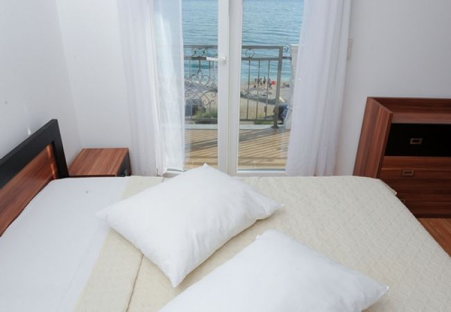 Apartamento en Podstrana - Apartamento en Podstrana-Sv.Martin con Seaview, Balcón, Acondicionador, WIFI (5117-6) Apartamento en Podstrana - Apartamento en Podstrana-Sv.Martin con Seaview, Balcón, Acondicionador, WIFI (5117-6)