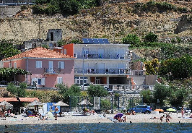 Apartamento en Podstrana - Apartamento en Podstrana-Sv.Martin con Seaview, Terraza, Acondicionador, WIFI (5117-2) Apartamento en Podstrana - Apartamento en Podstrana-Sv.Martin con Seaview, Terraza, Acondicionador, WIFI (5117-2)